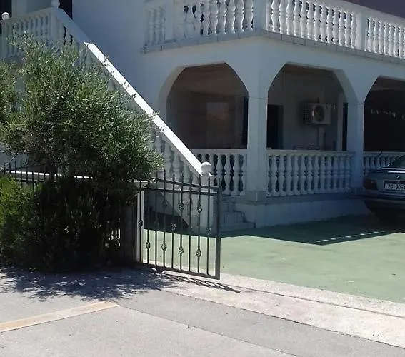 With Parking Space - 17492 Daire *