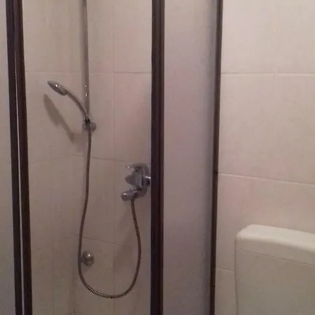 Apartament With Parking Space - 17492 *