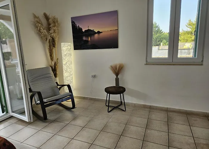 With Parking Space - 17492 Apartman Vir