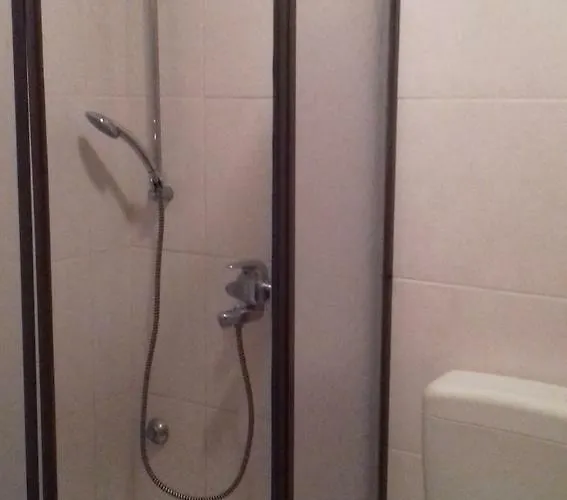 Apartman With Parking Space - 17492 *